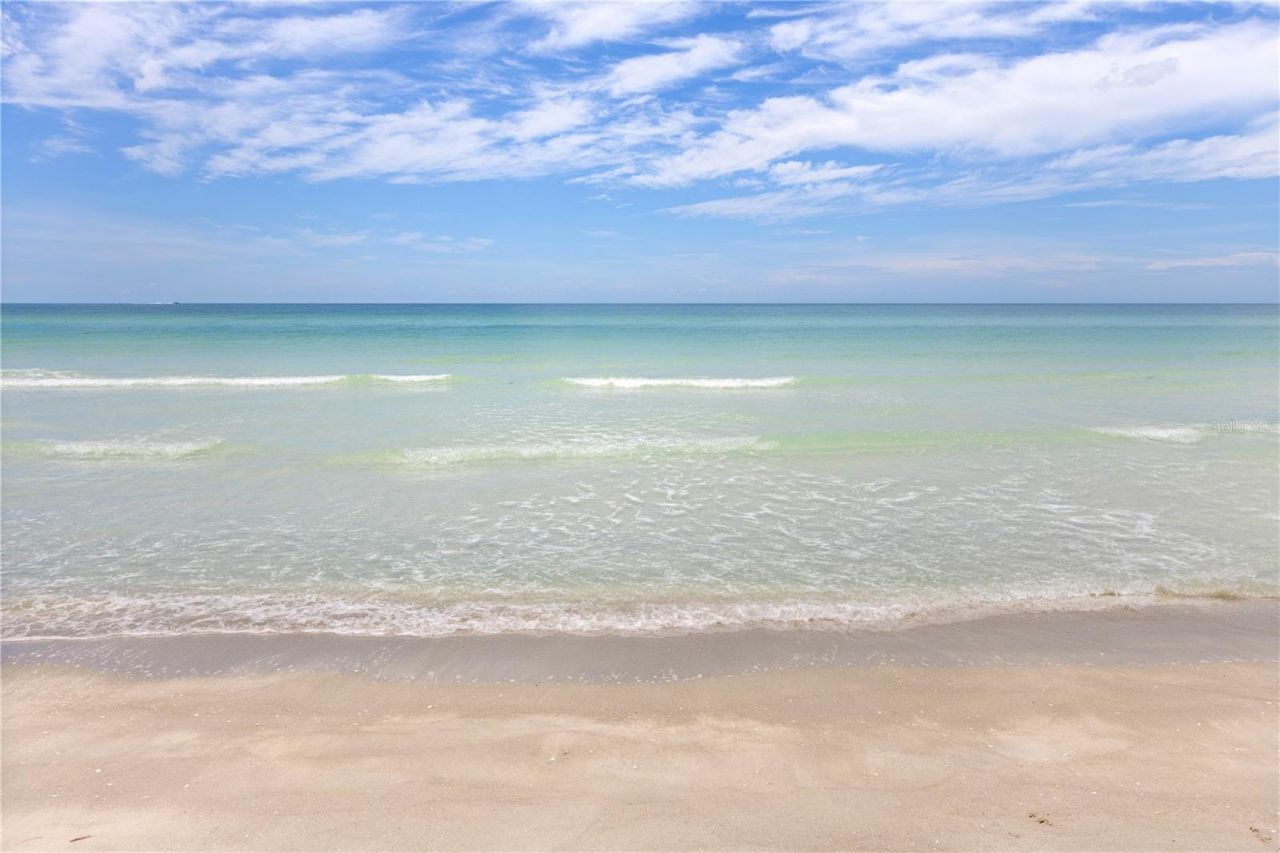 691 Tarawitt Drive, Longboat Key, FL 34228 Photo