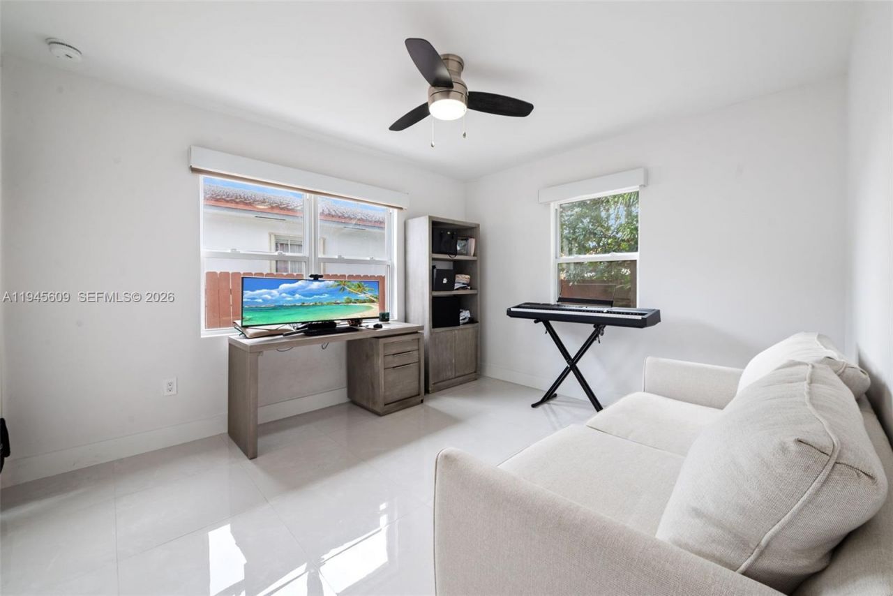 2180 SW 20th St, Miami, FL 33145 Photo