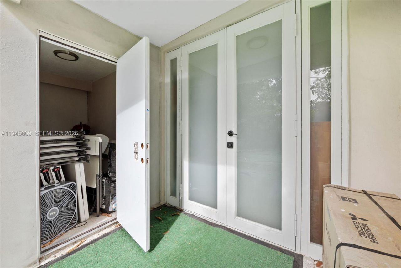 2180 SW 20th St, Miami, FL 33145 Photo