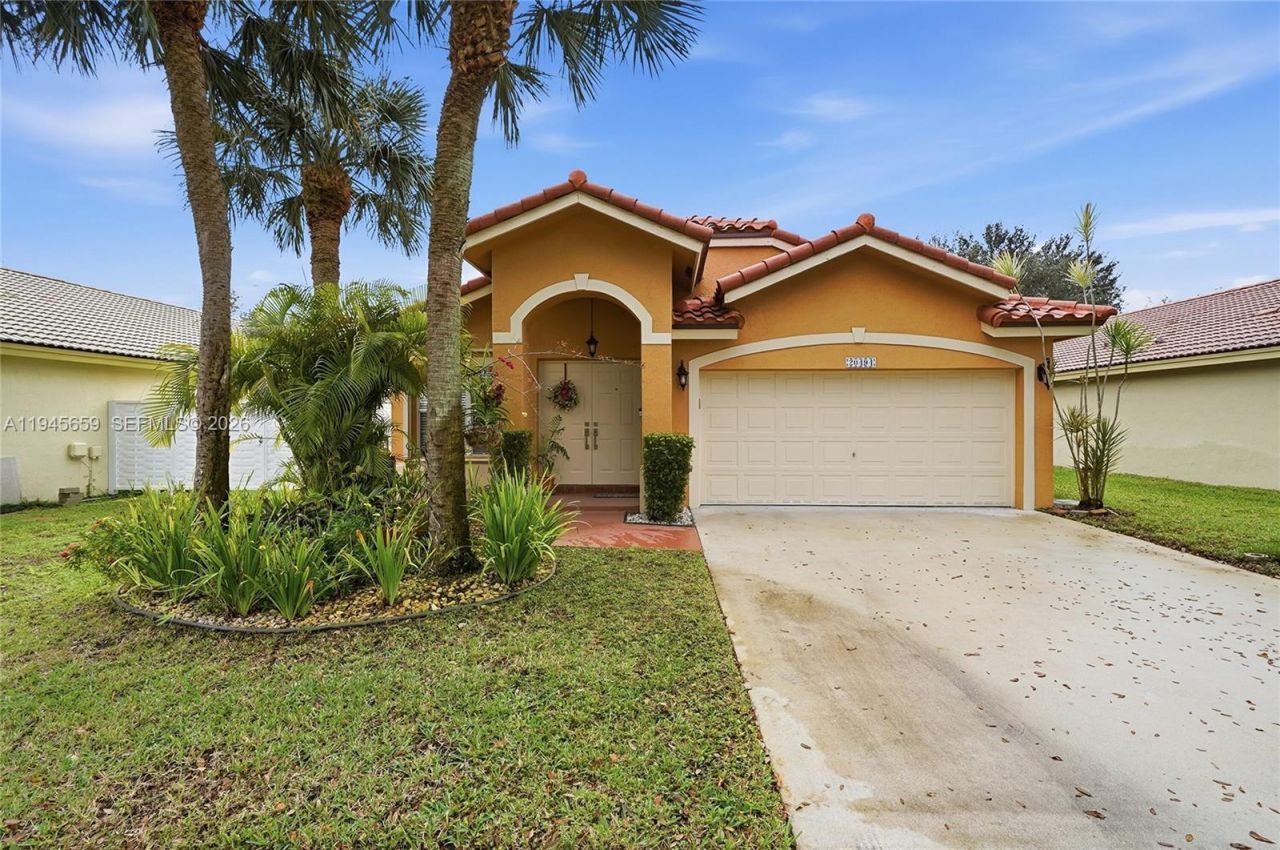 20494 SW 5th St, Pembroke Pines, FL 33029 Photo