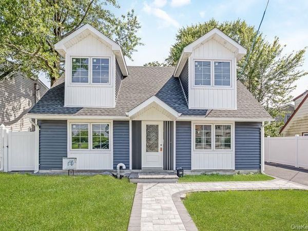 335 Peninsula Boulevard, Cedarhurst, NY 11516