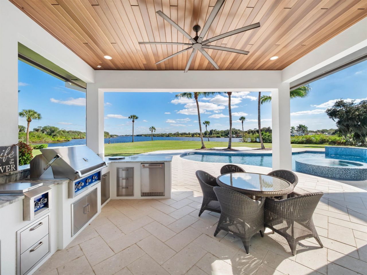 18090 N Olga Dr, Alva, FL 33920 Photo