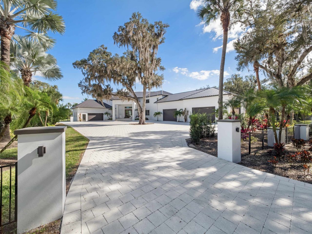 18090 N Olga Dr, Alva, FL 33920 Photo