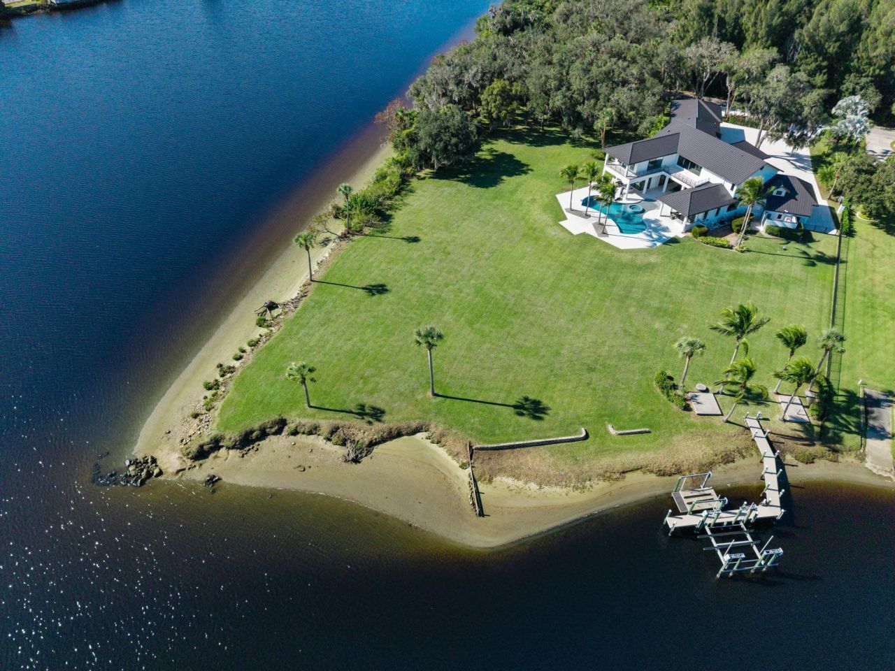 18090 N Olga Dr, Alva, FL 33920 Photo