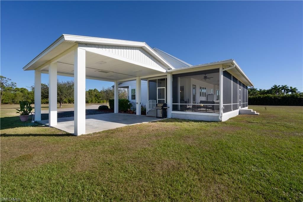 4093 Sunshine Blvd, Saint James City, FL 33956 Photo