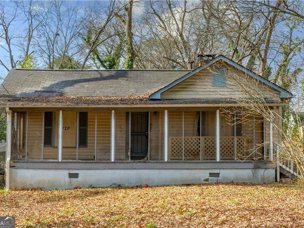 2965 Pearl Street, East Point, GA 30344