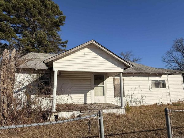 5519 Kennedy Avenue, White Hall, AR 71602