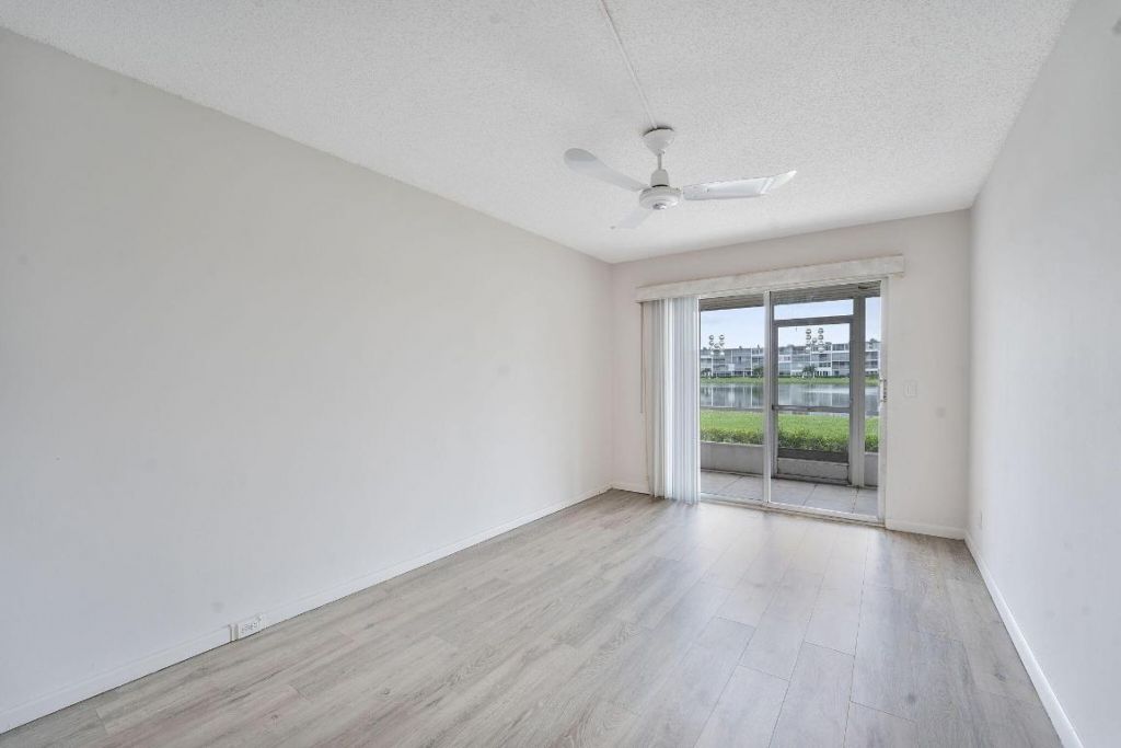 1071 Guildford D, Boca Raton, FL 33434 Photo