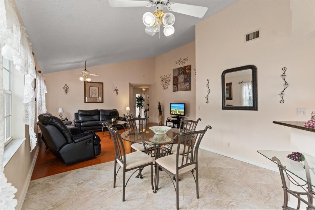 9815 NW 5th Place, Plantation, FL 33324 Photo