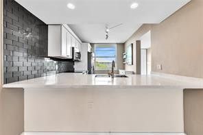 1520 Whitehall Drive, Unit 405, Davie, FL 33324 Photo