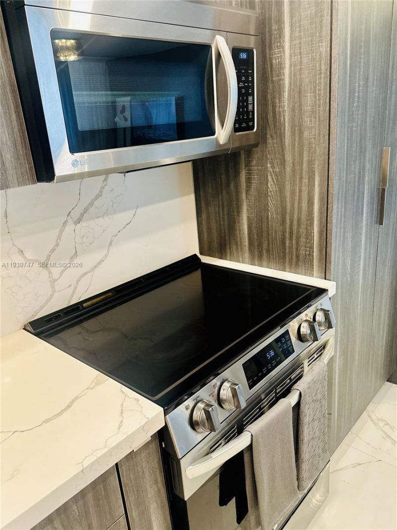 1740 NW N River Dr , Unit 626, Miami, FL 33125 Photo