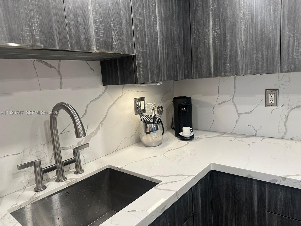 1740 NW N River Dr , Unit 626, Miami, FL 33125 Photo