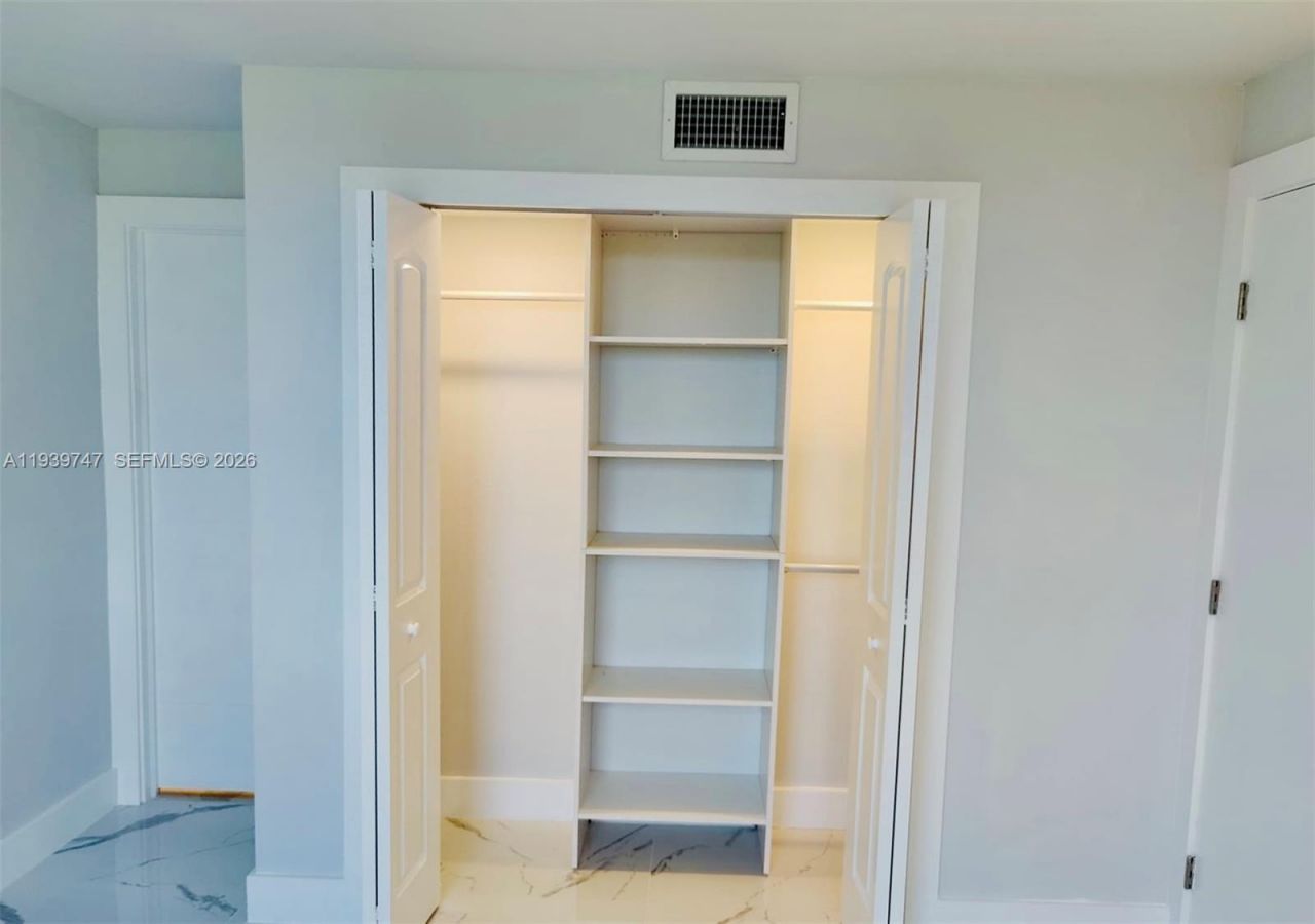 1740 NW N River Dr , Unit 626, Miami, FL 33125 Photo