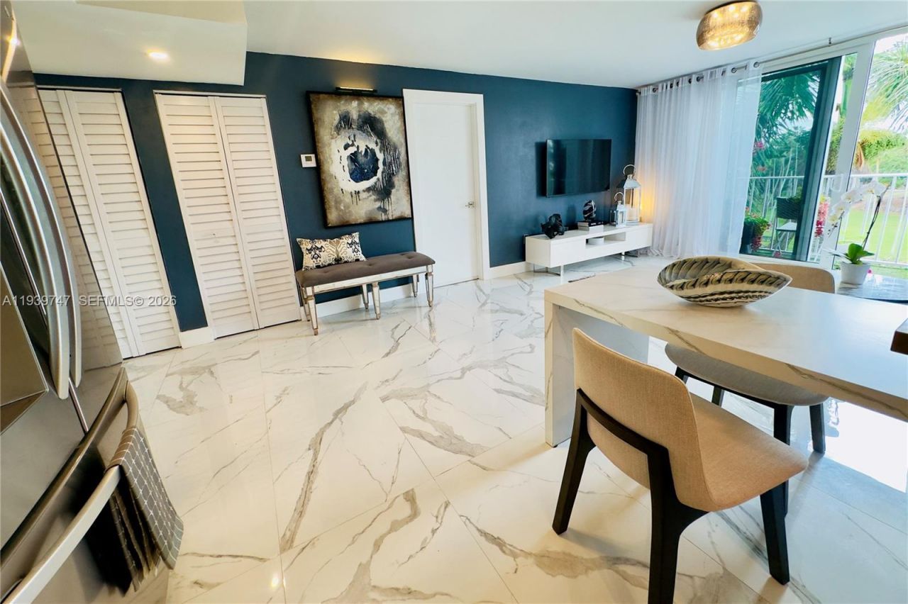 1740 NW N River Dr , Unit 626, Miami, FL 33125 Photo