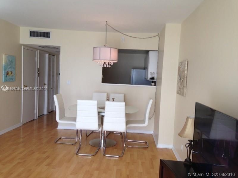 20379 W Country Club Dr , Unit 1737, Aventura, FL 33180 Photo