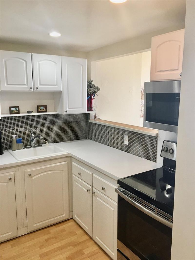 20379 W Country Club Dr , Unit 1737, Aventura, FL 33180 Photo