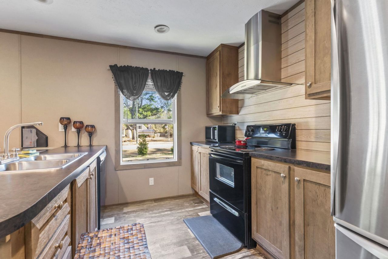 5467 Highway 66 Photo 13