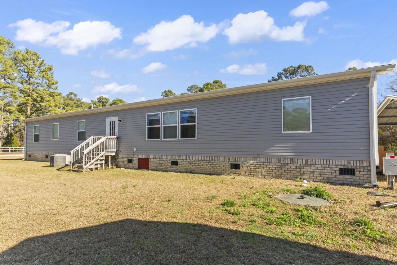 5467 Highway 66 Photo 24