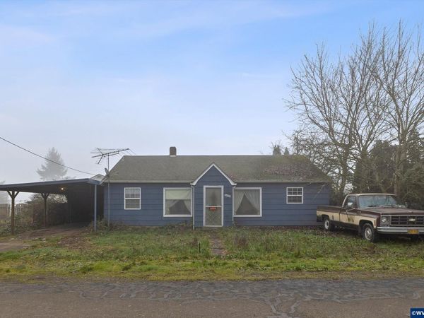 20294 Neil St, St Paul, OR 97137