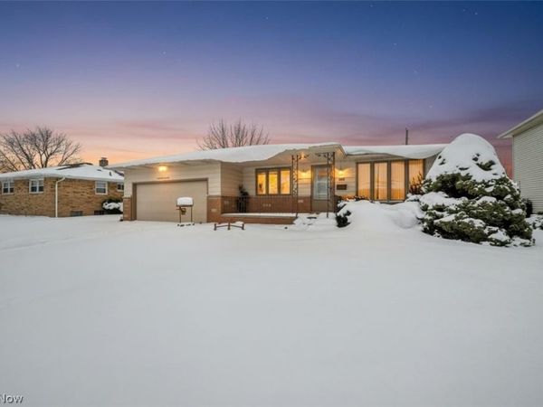 6846 Revere Road, Parma Heights, OH 44130