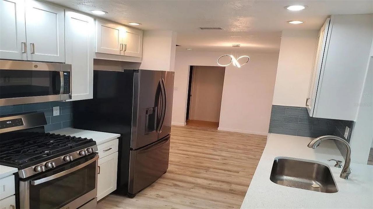 4331 44th Street S, Saint Petersburg, FL 33711 Photo