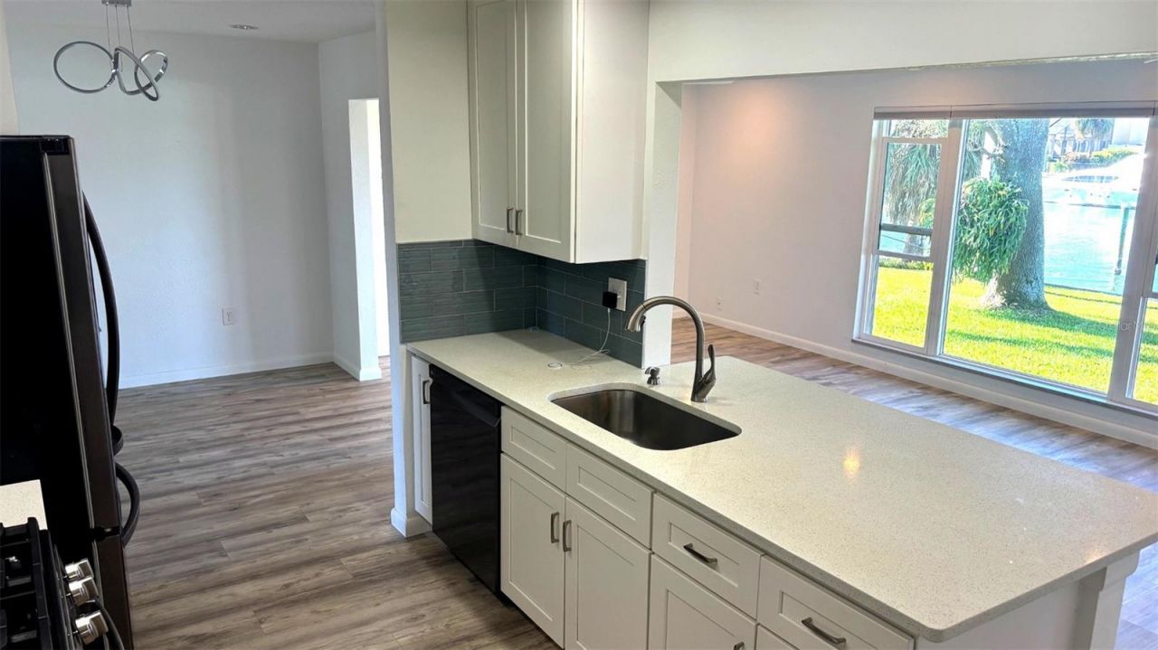 4331 44th Street S, Saint Petersburg, FL 33711 Photo