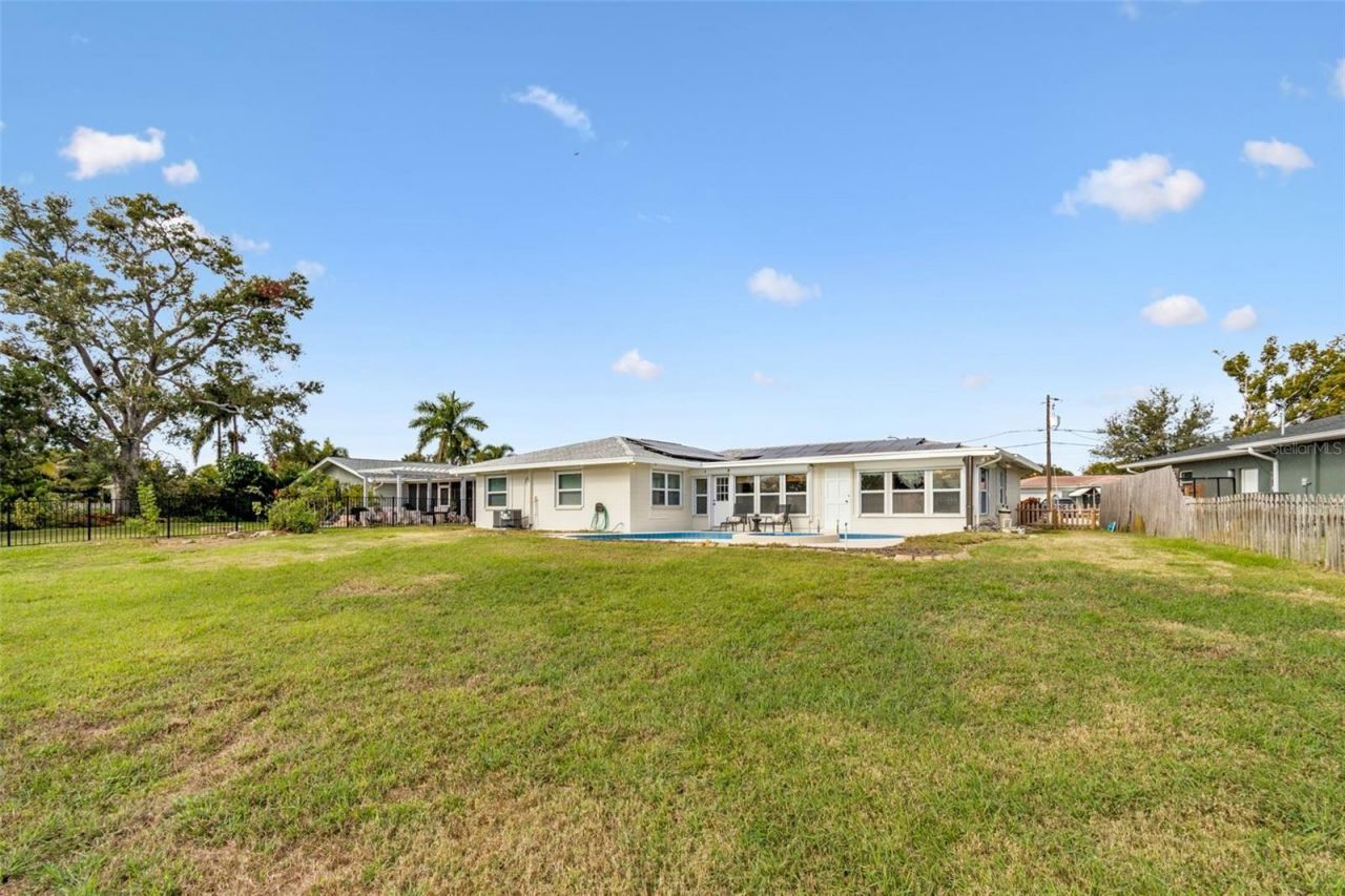 3700 21st Avenue N, Saint Petersburg, FL 33713 Photo