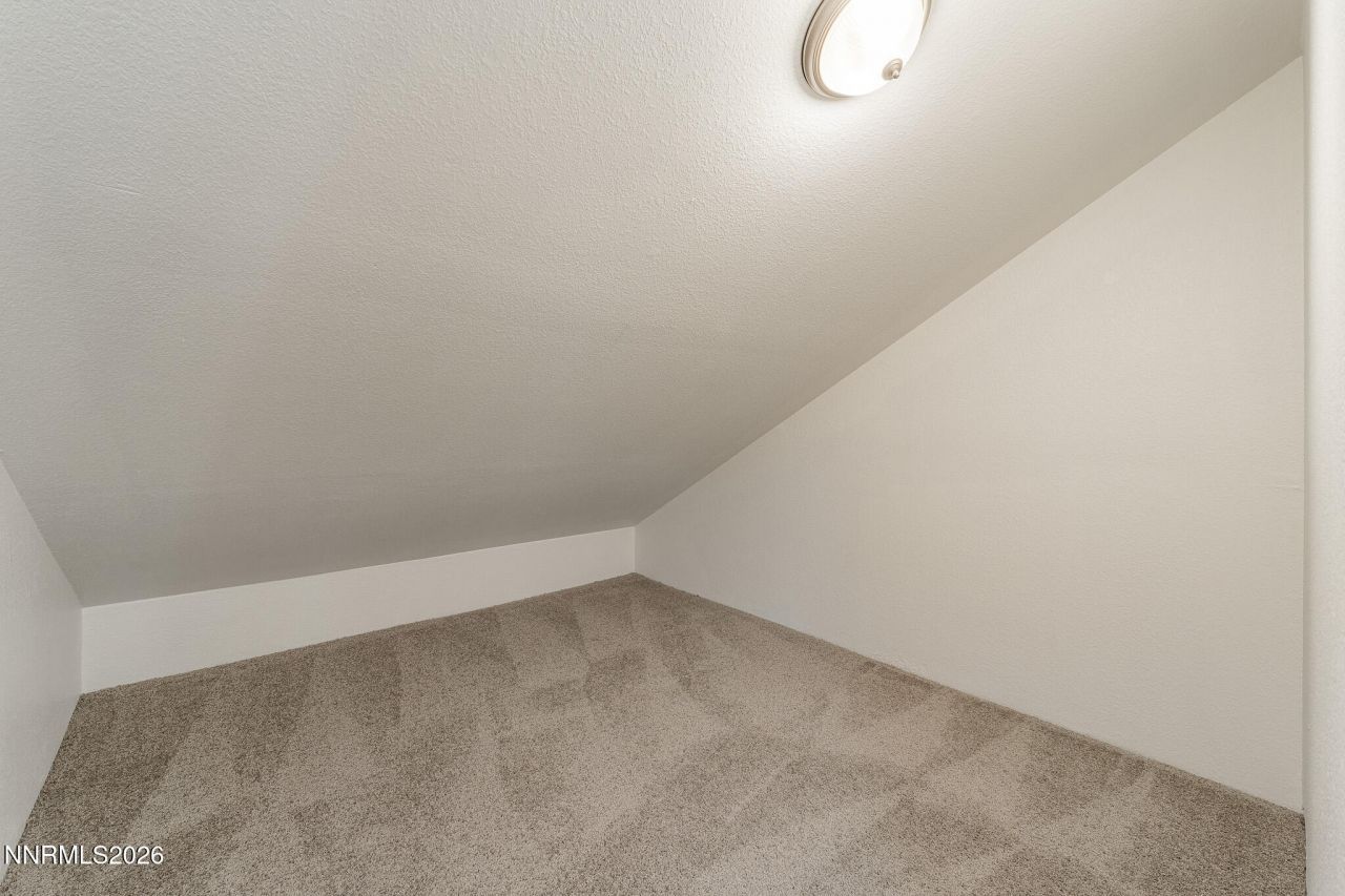 1465 E Peckham Lane, Unit 6, Reno, NV 89502 Photo