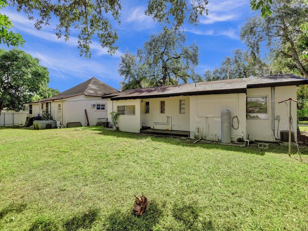 535 NW 91st Street, Unit 2, Miami, FL 33150 Photo