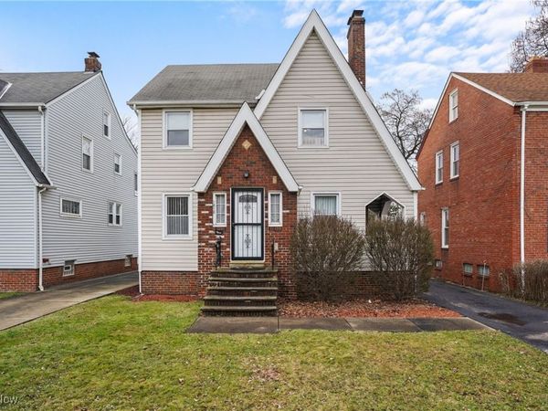 1898 Powell Avenue, Cleveland, OH 44118