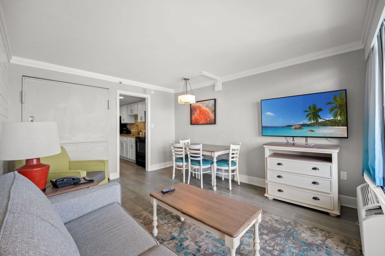 7200 N Ocean Blvd. Photo 8