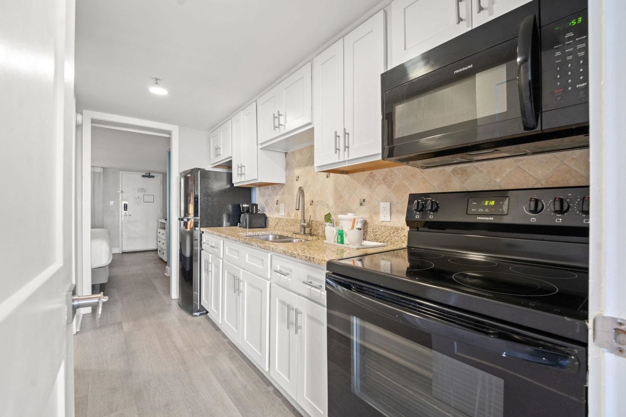 7200 N Ocean Blvd. Photo 9