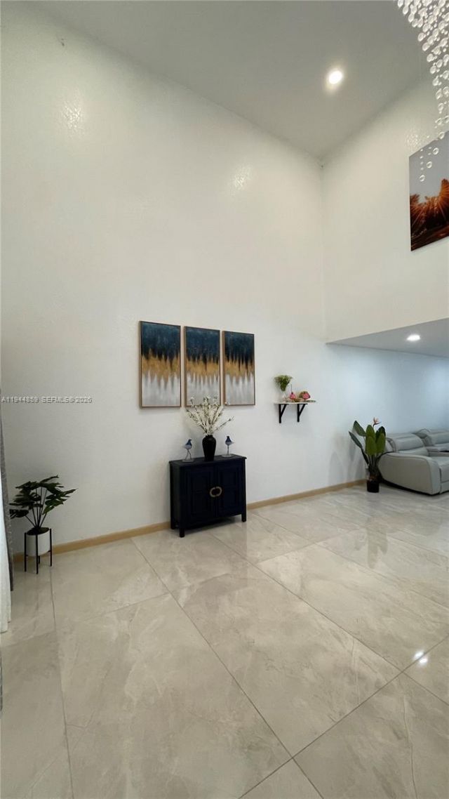 5740 SW 57th Way, Davie, FL 33314 Photo