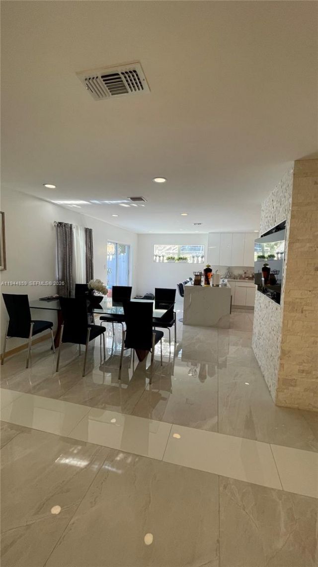 5740 SW 57th Way, Davie, FL 33314 Photo