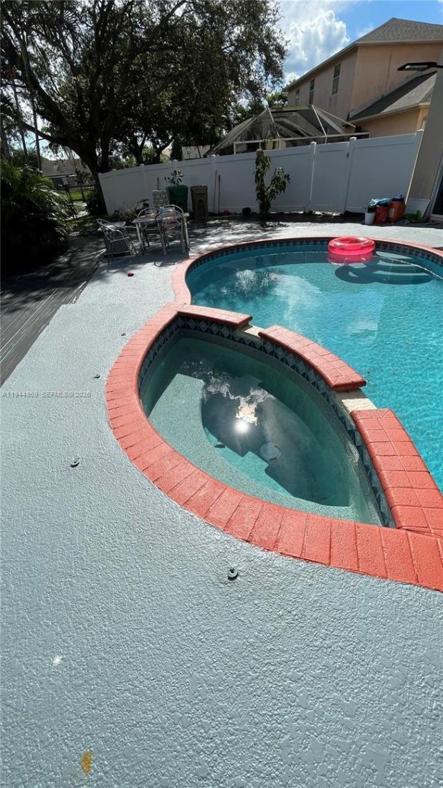 5740 SW 57th Way, Davie, FL 33314 Photo