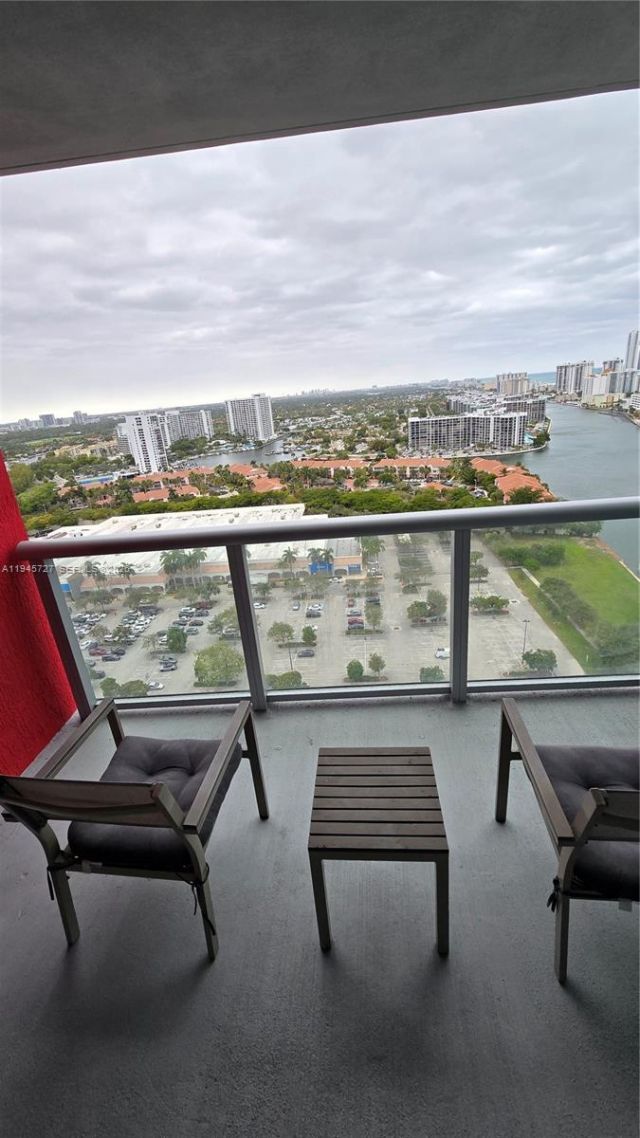 2602 E Hallandale Beach Blvd, Unit R2810, Hallandale Beach, FL 33009 Photo