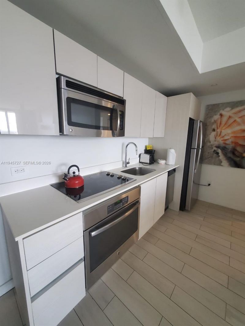 2602 E Hallandale Beach Blvd, Unit R2810, Hallandale Beach, FL 33009 Photo