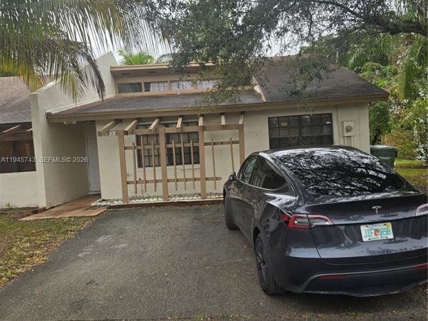 1322 Sandpiper Blvd, Unit 1, Homestead, FL 33035