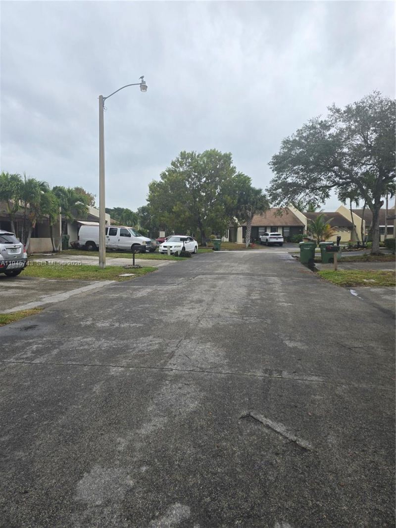 1322 Sandpiper Blvd, Unit 1, Homestead, FL 33035 Photo