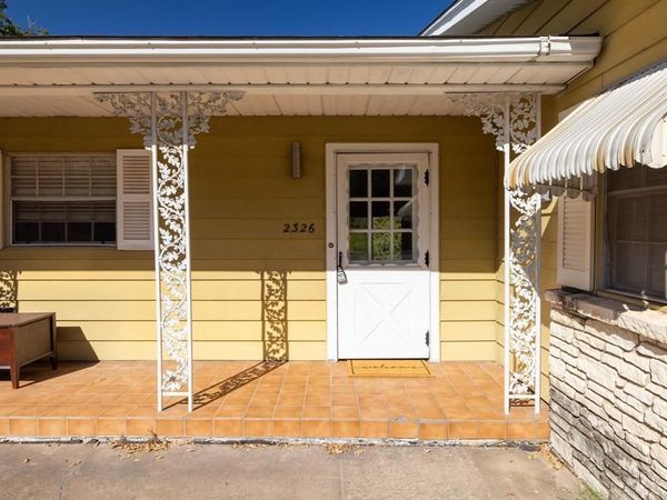 2326 Hartford RD, Austin, TX 78703