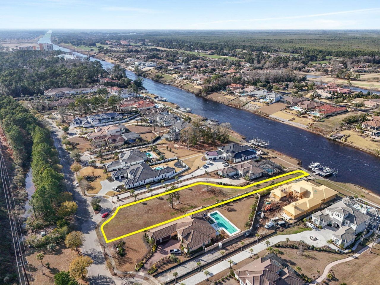 9169 Marina Pkwy. Photo 3