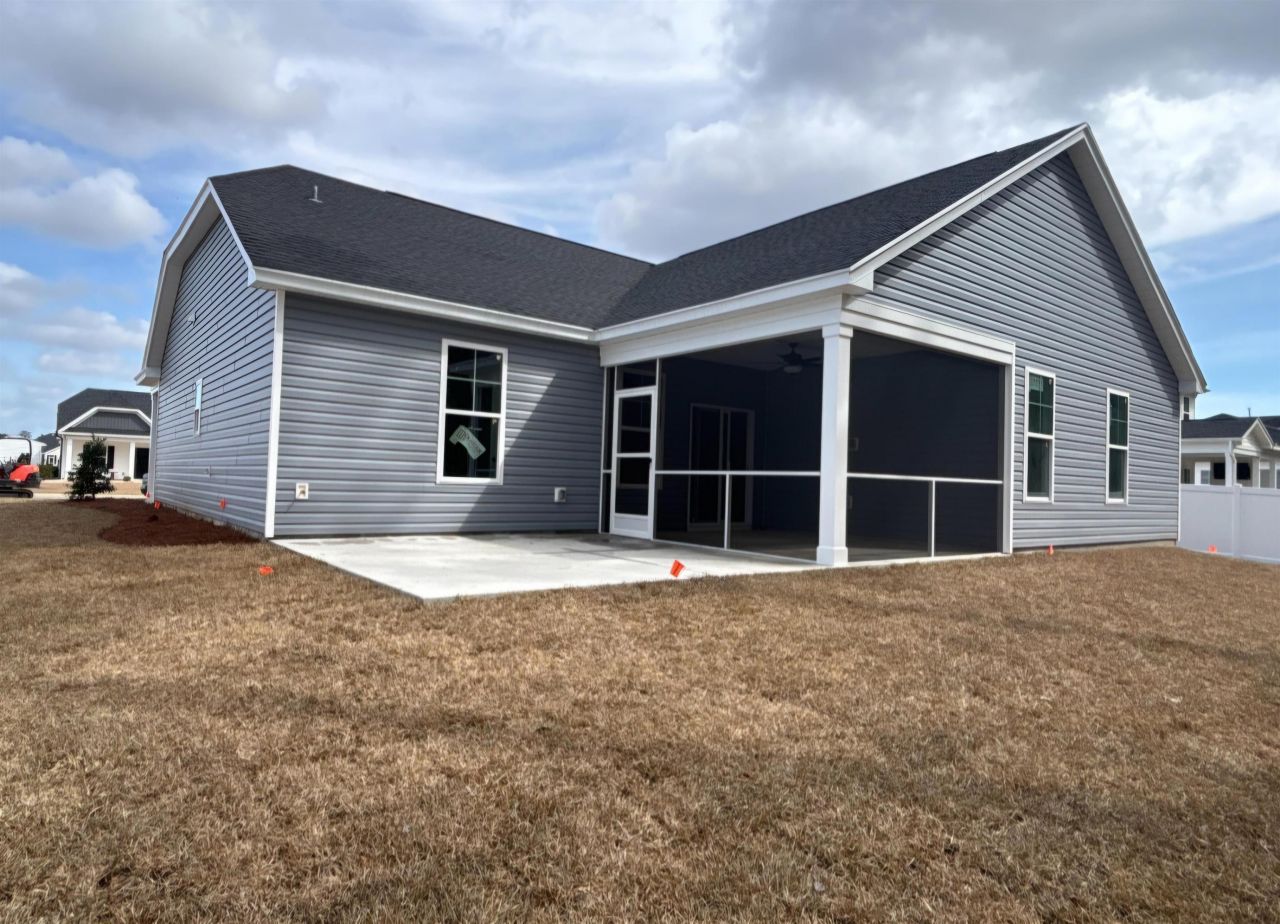 1216 Mill Banks Dr. Photo 2