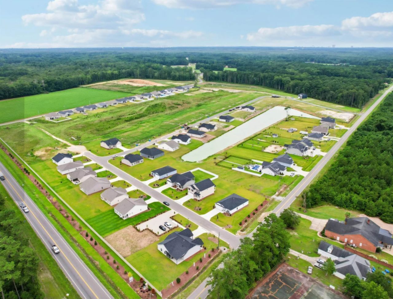 1216 Mill Banks Dr.  Photo 3