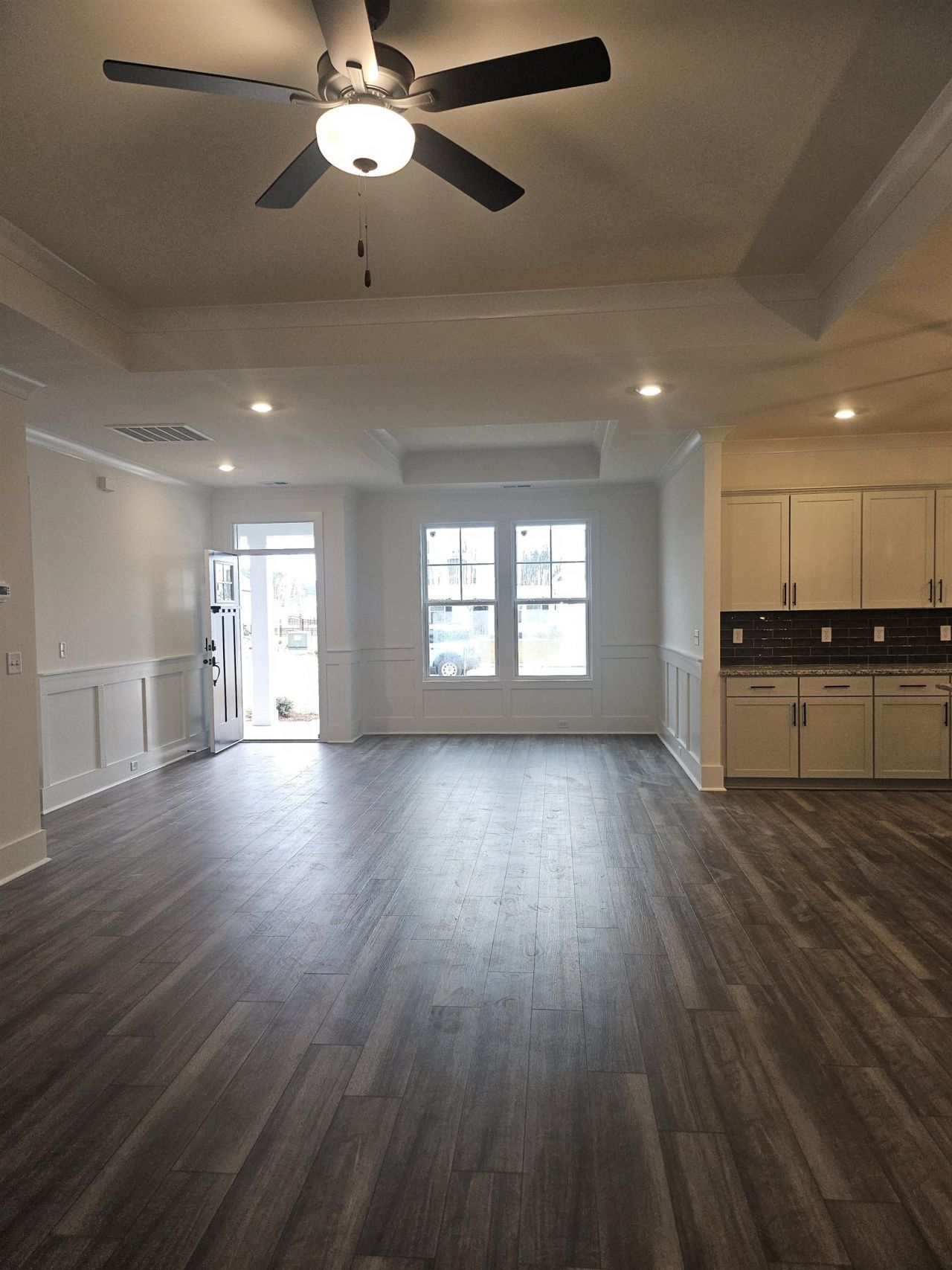 1216 Mill Banks Dr. Photo 30