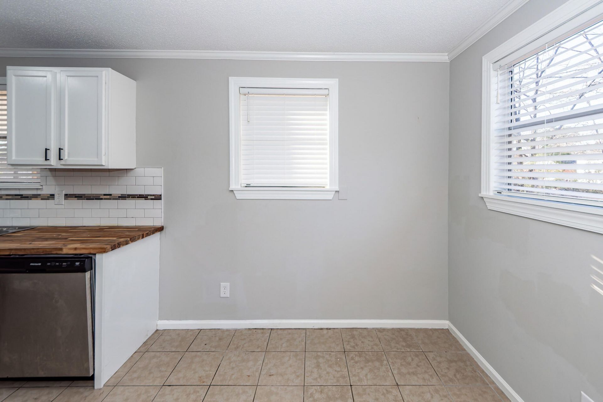 237 Amy Drive Photo 10