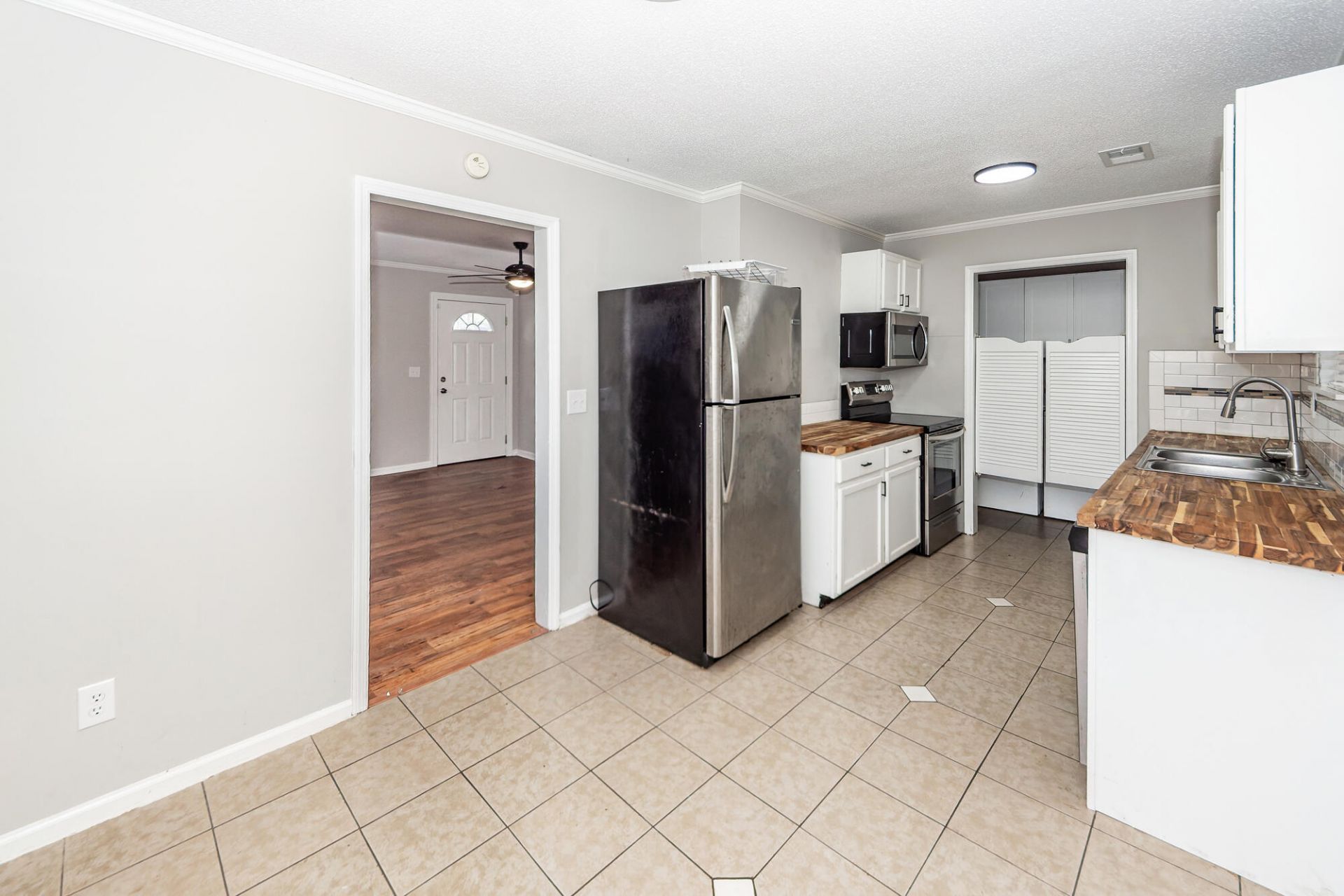 237 Amy Drive Photo 12