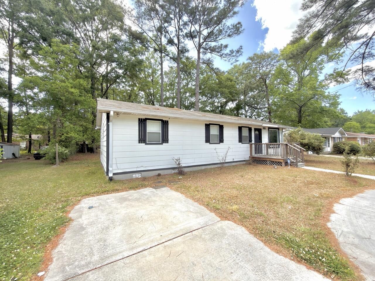 237 Amy Drive Photo 4