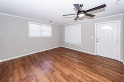 237 Amy Drive photo 4
