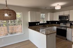 236 Hoylake Court photo 4