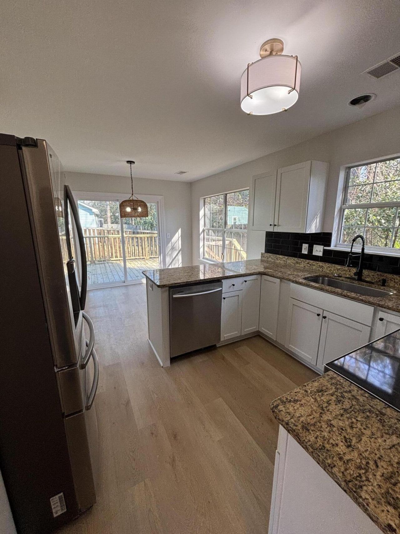 236 Hoylake Court Photo 4